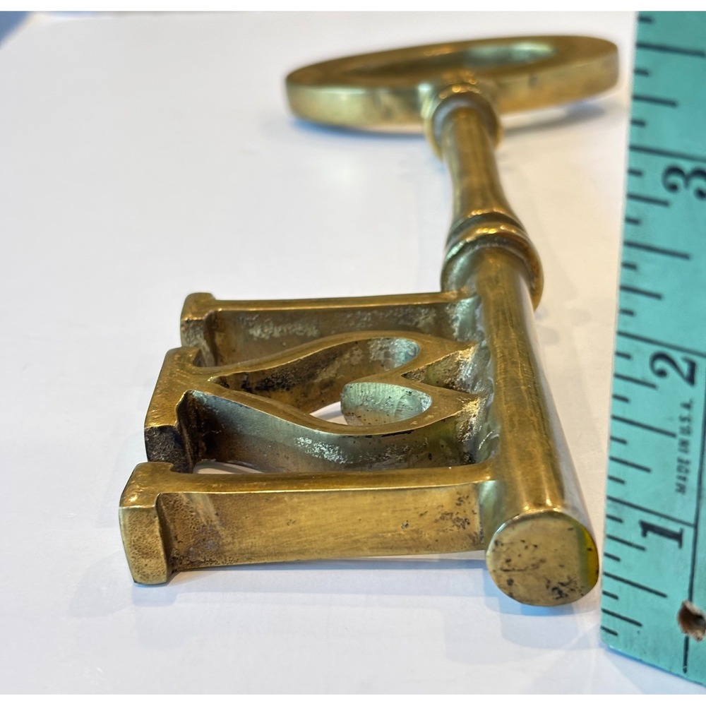 Vintage Large Solid Brass Skeleton Key Wall Decor 13" Key to my Heart Heavy - Picture 3 of 5